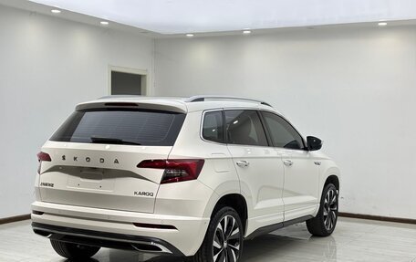 Skoda Karoq I, 2022 год, 2 280 000 рублей, 11 фотография