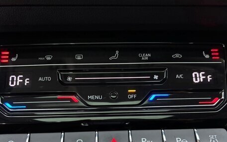 Skoda Karoq I, 2022 год, 2 280 000 рублей, 12 фотография