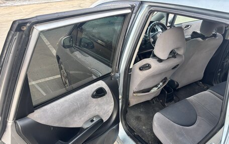 Honda Fit III, 2002 год, 420 000 рублей, 11 фотография