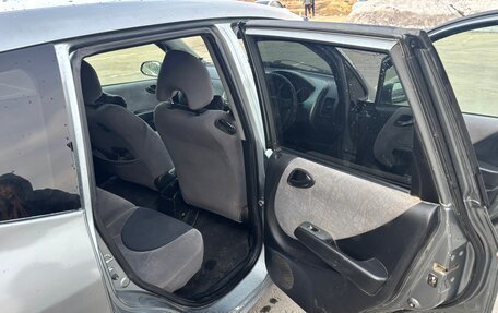 Honda Fit III, 2002 год, 420 000 рублей, 9 фотография