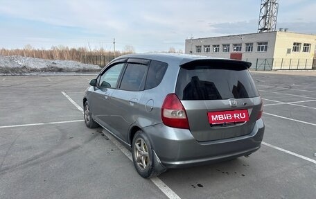 Honda Fit III, 2002 год, 420 000 рублей, 4 фотография