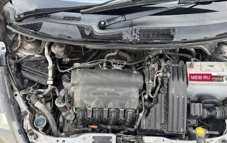 Honda Fit III, 2002 год, 420 000 рублей, 15 фотография