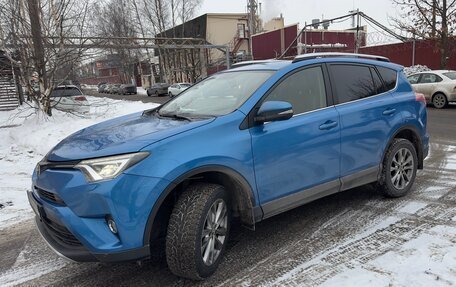 Toyota RAV4, 2015 год, 2 250 000 рублей, 3 фотография