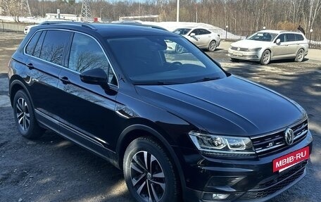 Volkswagen Tiguan II, 2019 год, 2 299 000 рублей, 4 фотография