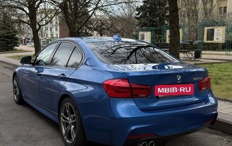 BMW 3 серия, 2018 год, 2 800 000 рублей, 3 фотография