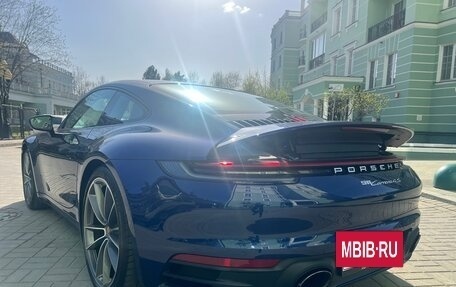 Porsche 911, 2019 год, 16 000 000 рублей, 4 фотография