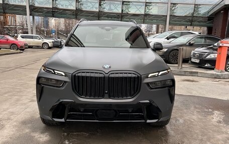 BMW X7, 2022 год, 12 000 000 рублей, 2 фотография