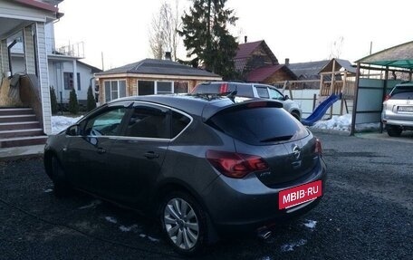 Opel Astra J, 2012 год, 1 000 000 рублей, 5 фотография