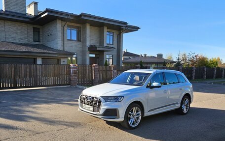 Audi Q7, 2023 год, 10 333 333 рублей, 11 фотография