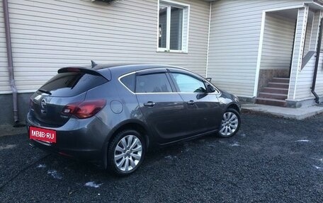 Opel Astra J, 2012 год, 1 000 000 рублей, 6 фотография