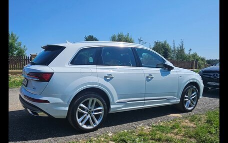 Audi Q7, 2023 год, 10 333 333 рублей, 15 фотография