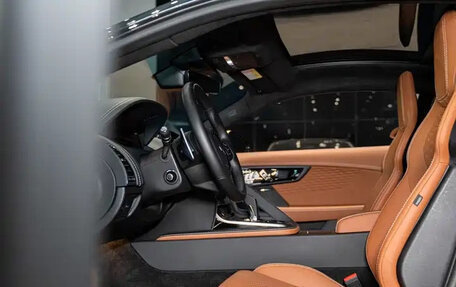 Jaguar F-Type I рестайлинг 2, 2024 год, 10 600 000 рублей, 10 фотография