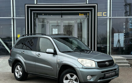 Toyota RAV4, 2004 год, 819 000 рублей, 3 фотография