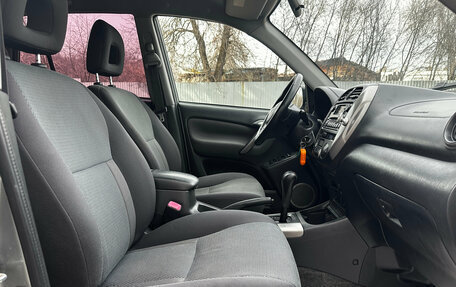 Toyota RAV4, 2004 год, 819 000 рублей, 16 фотография