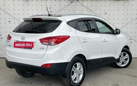 Hyundai ix35 I рестайлинг, 2013 год, 1 380 000 рублей, 4 фотография