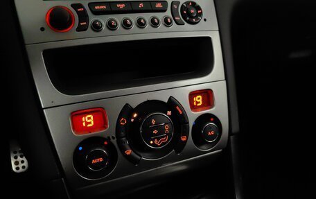 Peugeot 408 I рестайлинг, 2014 год, 589 000 рублей, 16 фотография