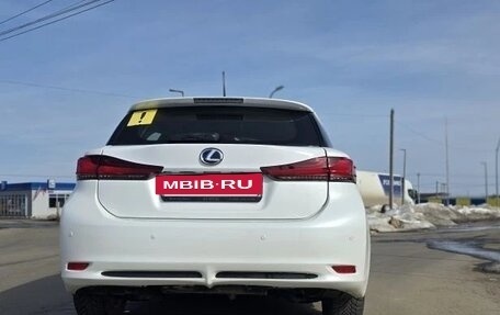 Lexus CT I рестайлинг, 2012 год, 1 300 000 рублей, 13 фотография