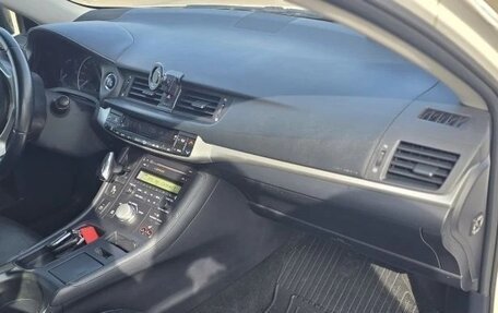 Lexus CT I рестайлинг, 2012 год, 1 300 000 рублей, 30 фотография