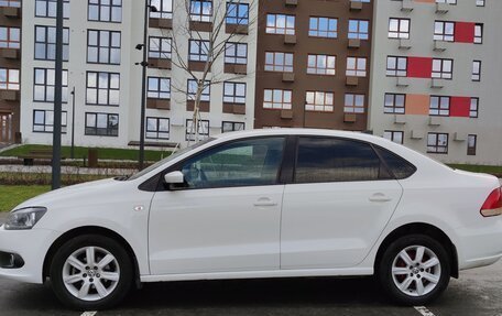 Volkswagen Polo VI (EU Market), 2012 год, 900 000 рублей, 2 фотография