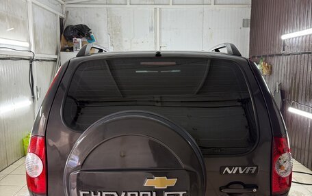 Chevrolet Niva I рестайлинг, 2011 год, 730 000 рублей, 5 фотография