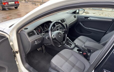 Volkswagen Jetta VI, 2016 год, 1 280 000 рублей, 11 фотография