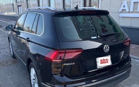 Volkswagen Tiguan II, 2019 год, 2 390 000 рублей, 3 фотография