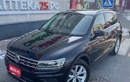 Volkswagen Tiguan II, 2019 год, 2 390 000 рублей, 5 фотография