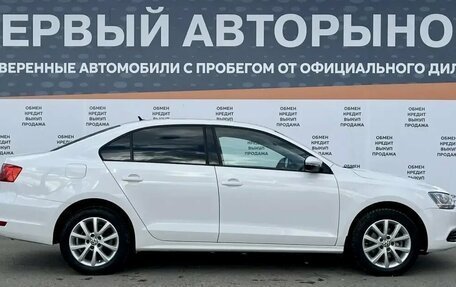 Volkswagen Jetta VI, 2013 год, 980 000 рублей, 4 фотография