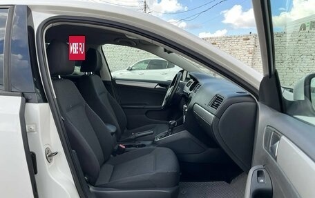 Volkswagen Jetta VI, 2013 год, 980 000 рублей, 14 фотография