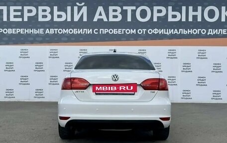 Volkswagen Jetta VI, 2013 год, 980 000 рублей, 6 фотография