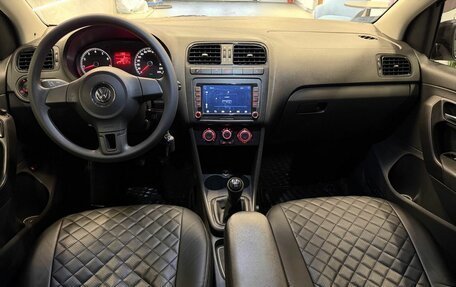 Volkswagen Polo VI (EU Market), 2013 год, 879 000 рублей, 9 фотография