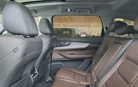 Chery Tiggo 8 Pro, 2022 год, 2 025 000 рублей, 15 фотография