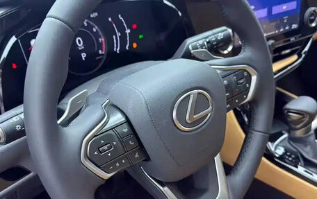 Lexus NX, 2026 год, 6 200 000 рублей, 10 фотография