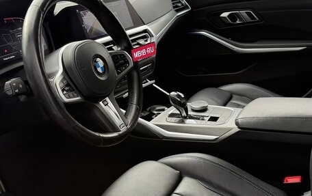 BMW 3 серия, 2018 год, 3 650 000 рублей, 8 фотография