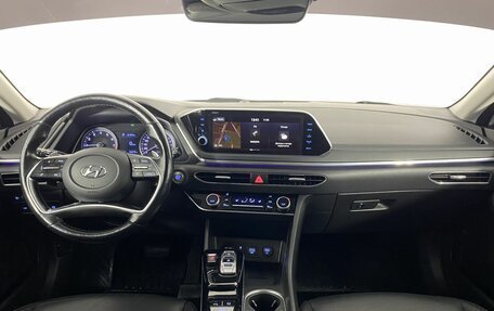 Hyundai Sonata VIII, 2020 год, 2 350 000 рублей, 16 фотография