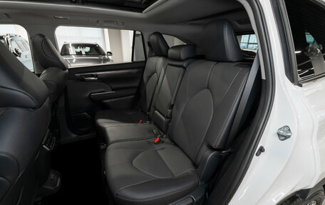 Toyota Highlander, 2026 год, 5 550 000 рублей, 14 фотография