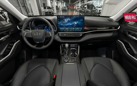 Toyota Highlander, 2026 год, 5 550 000 рублей, 8 фотография