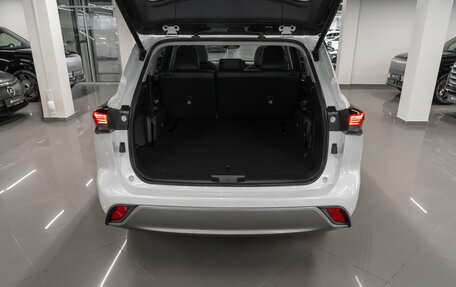 Toyota Highlander, 2026 год, 5 550 000 рублей, 28 фотография