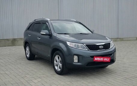 KIA Sorento II рестайлинг, 2015 год, 1 899 000 рублей, 2 фотография