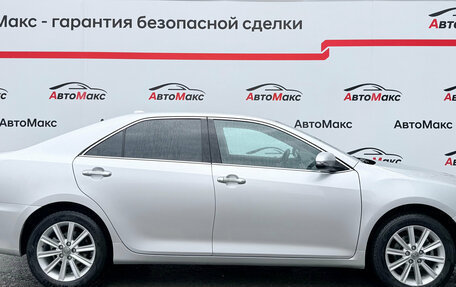 Toyota Camry, 2015 год, 1 830 000 рублей, 5 фотография