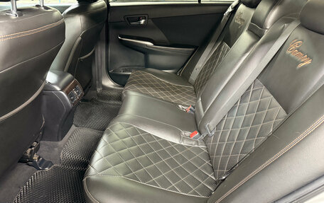 Toyota Camry, 2015 год, 1 830 000 рублей, 20 фотография