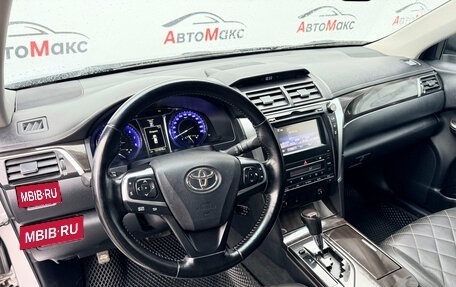 Toyota Camry, 2015 год, 1 830 000 рублей, 7 фотография