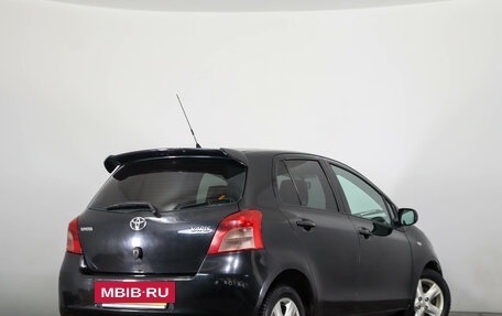 Toyota Yaris III рестайлинг, 2006 год, 499 000 рублей, 5 фотография