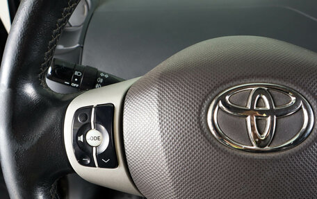 Toyota Yaris III рестайлинг, 2006 год, 499 000 рублей, 18 фотография