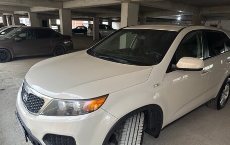 KIA Sorento II рестайлинг, 2011 год, 1 250 000 рублей, 2 фотография