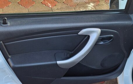 Renault Logan I, 2015 год, 420 000 рублей, 10 фотография