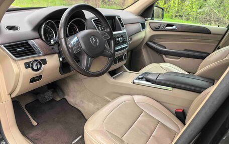 Mercedes-Benz M-Класс, 2012 год, 3 000 000 рублей, 4 фотография