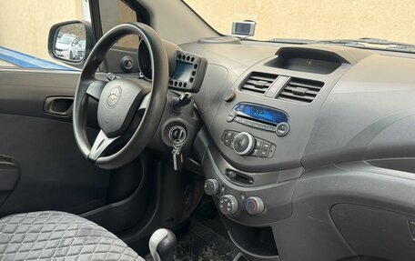 Chevrolet Spark III, 2011 год, 560 000 рублей, 14 фотография