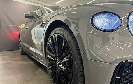 Bentley Flying Spur, 2025 год, 42 900 000 рублей, 12 фотография