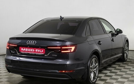 Audi A4, 2018 год, 2 470 000 рублей, 5 фотография